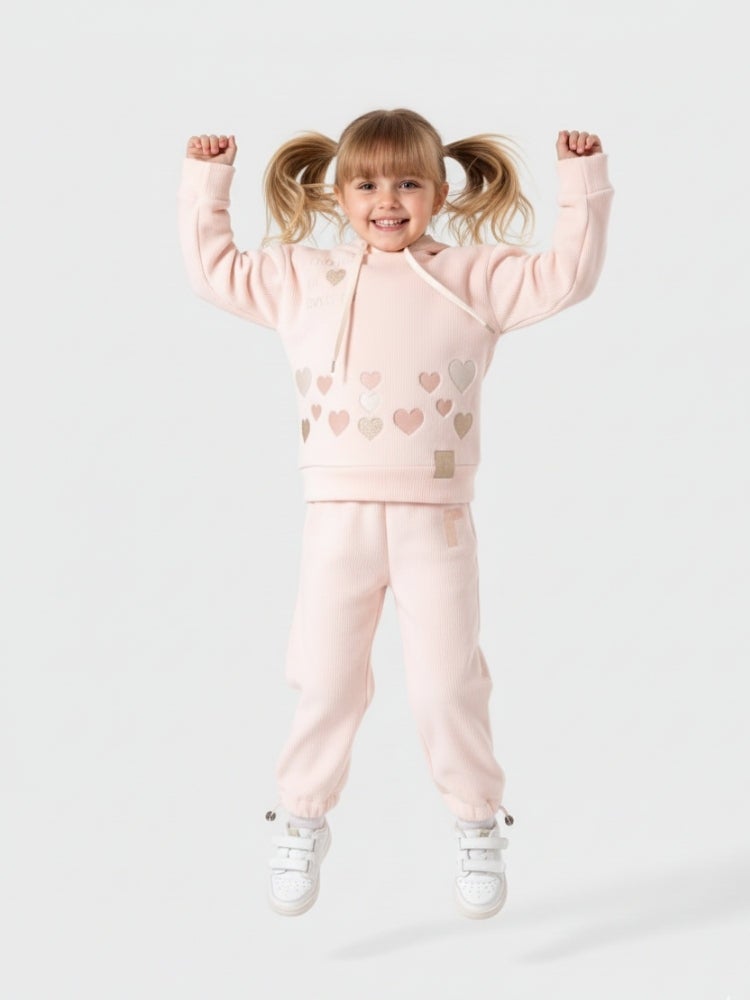 Cloud Fashion طقم بيجامة بناتي شتوي بطبعة قلوب – سويت شيرت وبنطلون أطفال قطن مخملي - Image 1